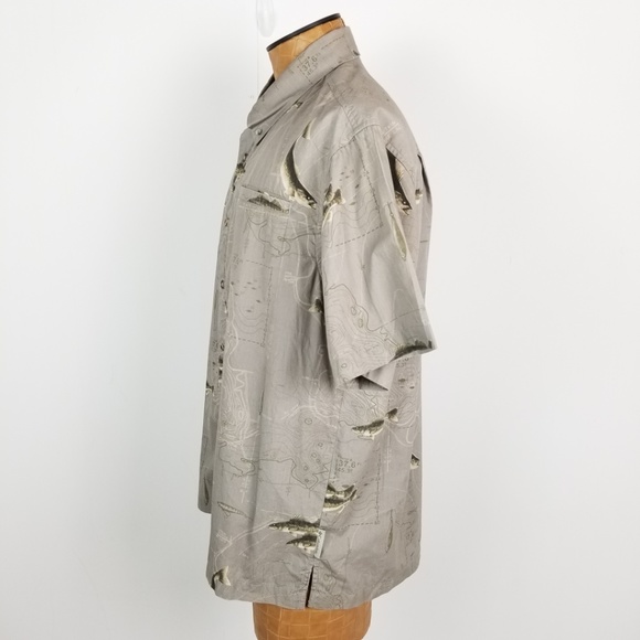 *SOLD* Columbia River Lodge Fish Print Button Down - Picture 5 of 7